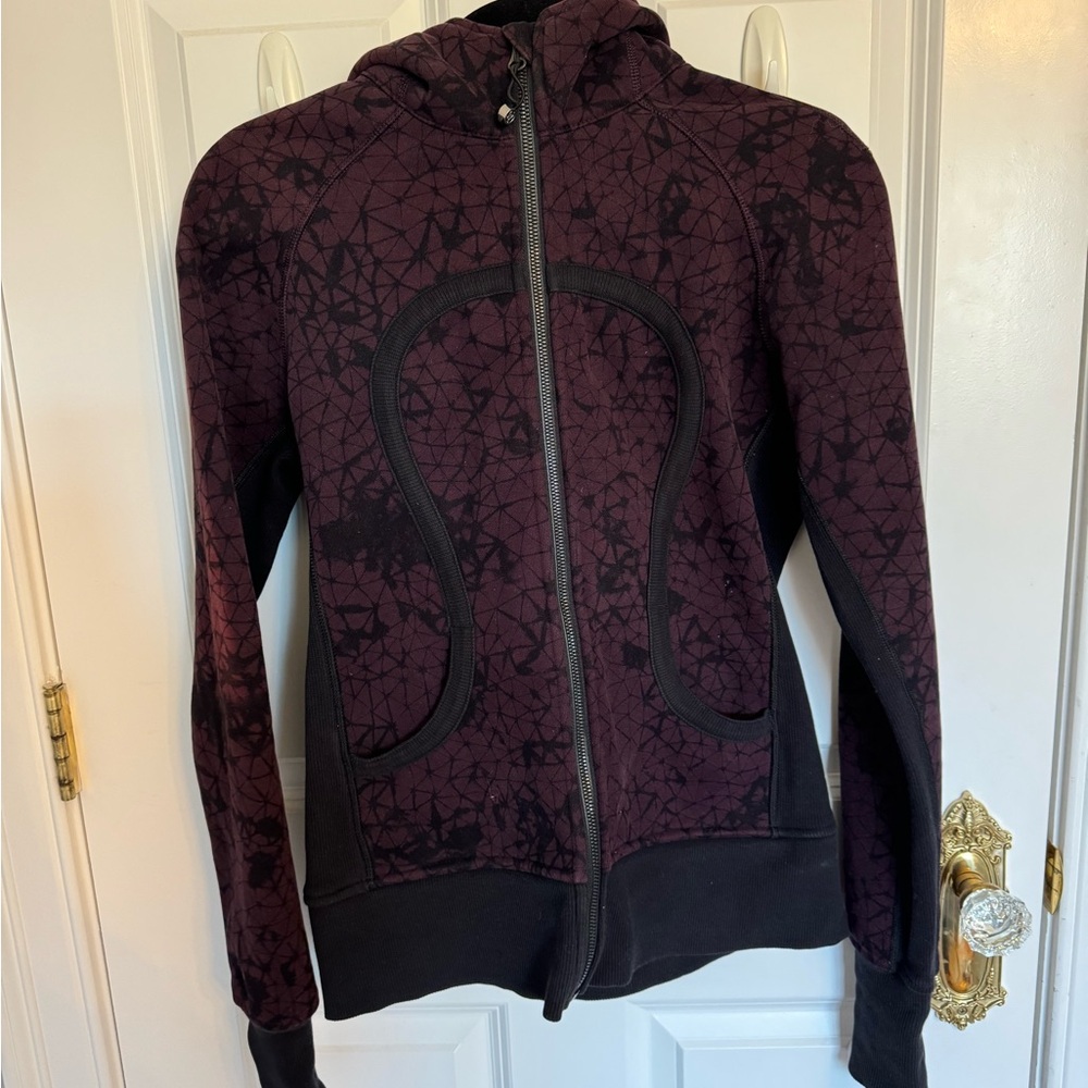 Lululemon scuba hoodie- Women's maroon and Black Jacket